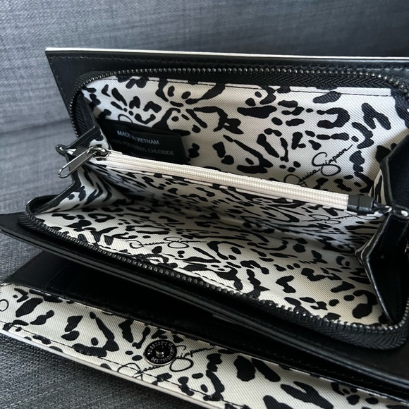 NWT JESSICA SIMPSON WILMA DOUBLE GUSSET BIFOLD LARGE WALLET CASE ORGANIZER - Picture 8 of 12